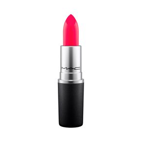 retro-matte-lipstick-relentlessly-red